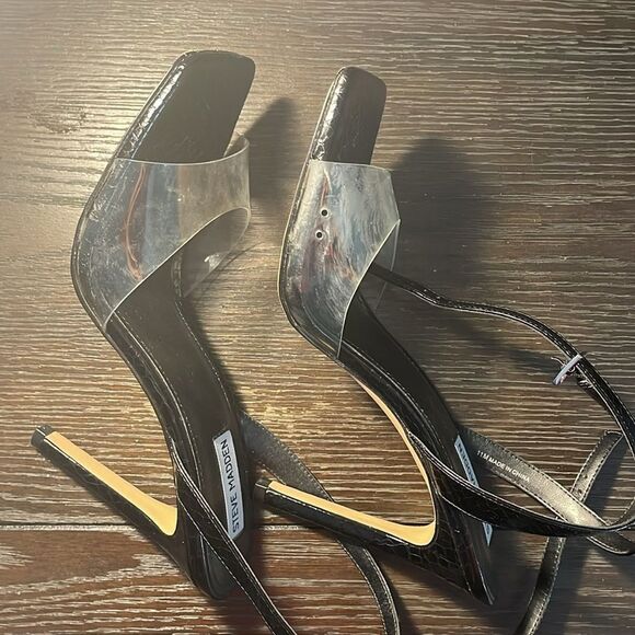 Steve Madden Black and Silver Women's Sandals - Picture 1 of 6